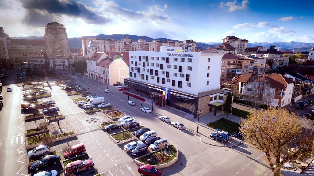 Hotel Transilvania Alba Iulia Bagian luar foto