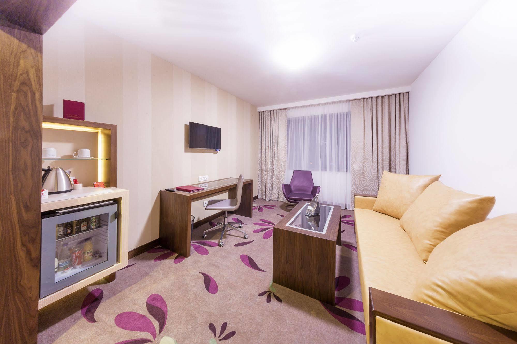 Hotel Transilvania Alba Iulia Bagian luar foto